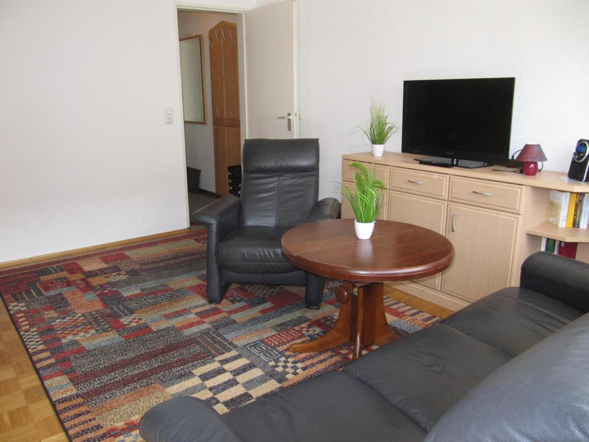 Apartment 21